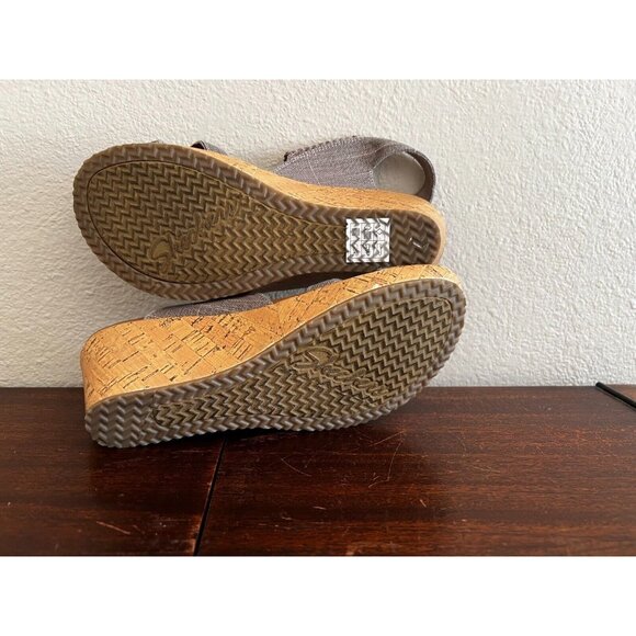 Skechers Beverlee High Tea Sandals Women's US 7 Mauve Mesh Slip On 31723 Vegan - Picture 10 of 11